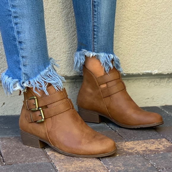 Tan Side Cut Out Cross Double Buckle Ankle Booties - Picture 3 of 8
